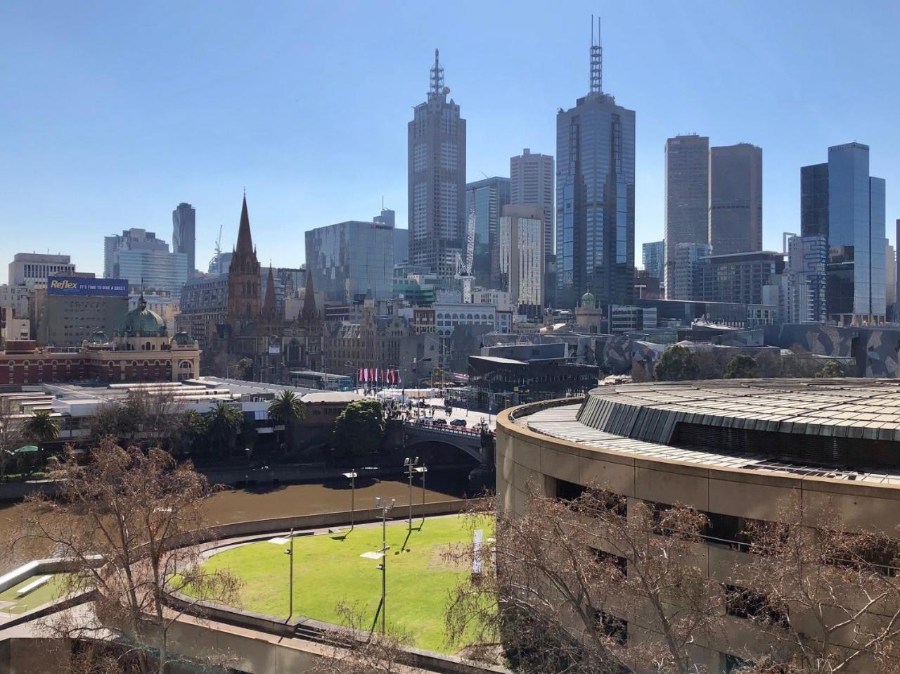 Southbank Apartments 28 Southgate Melbourne Exteriör bild